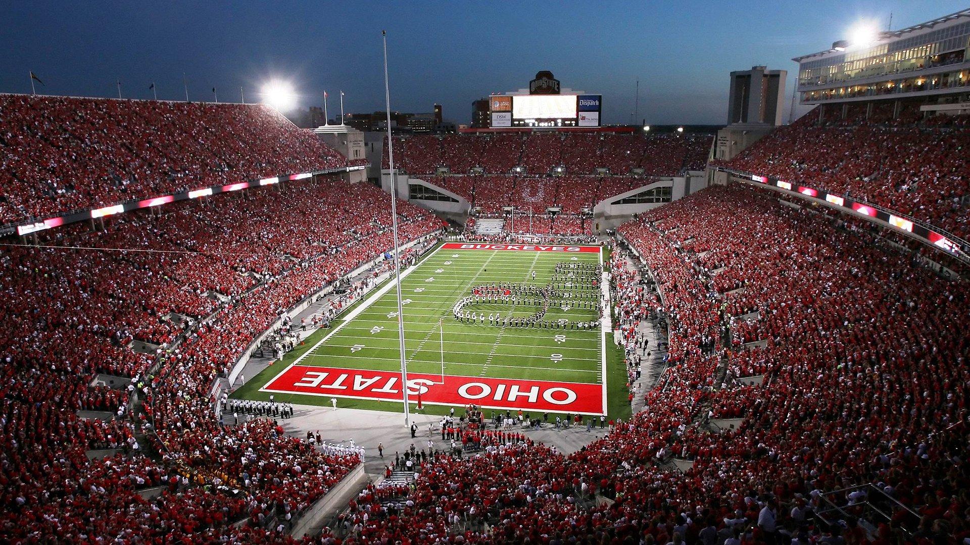 撑杆跳名将打破尘封十年纪录 新星闪耀国际田联钻石联赛