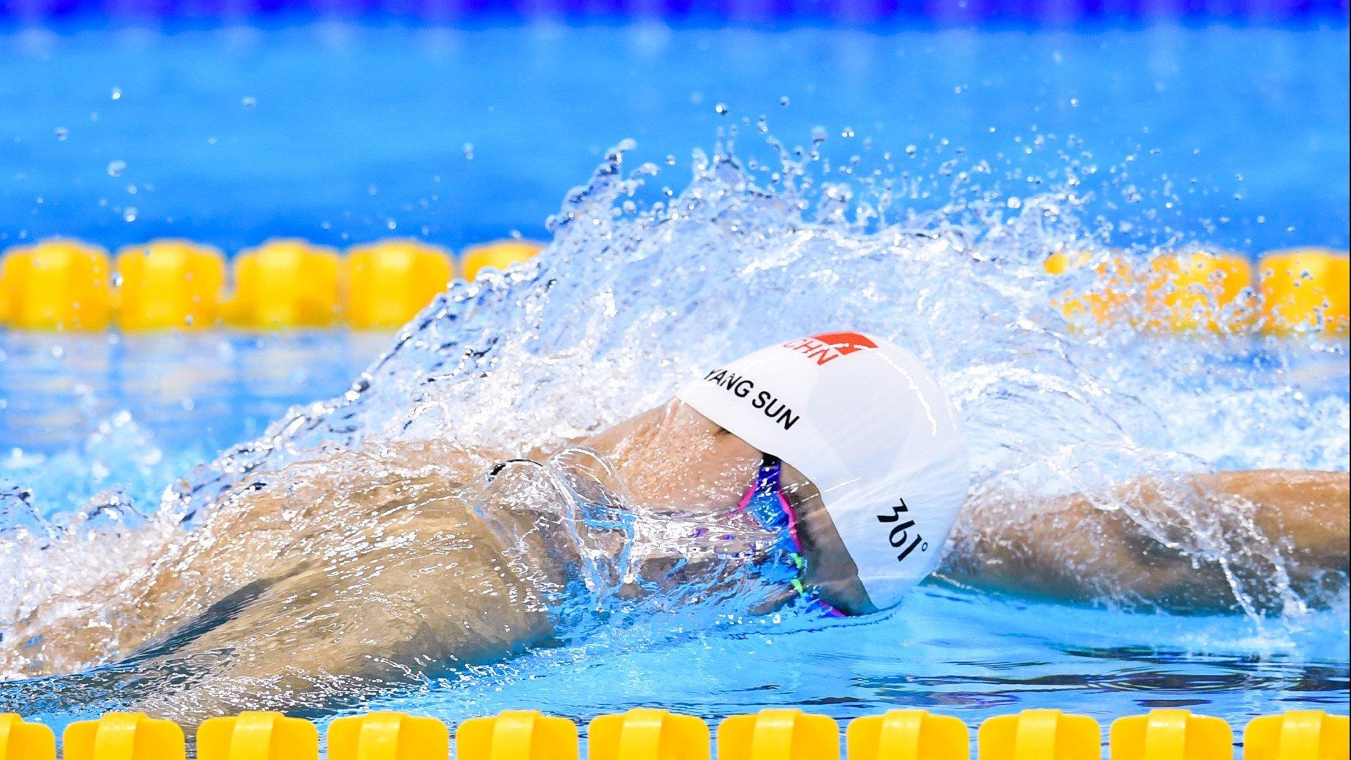 体育教育助力青少年全面发展，校园体育课程改革成效显著